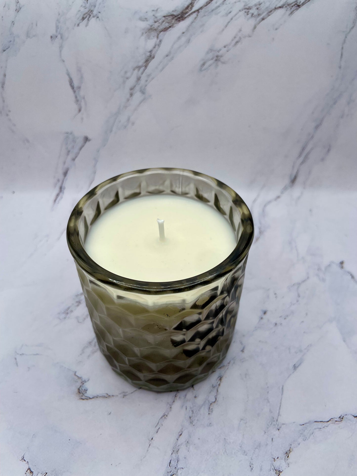 Gray Diamond Candle, Multiple Scents